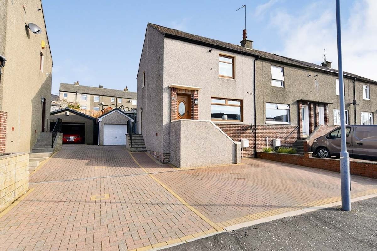 2 bed end terrace house for sale in Dalgleish Avenue, Cumnock KA18 Zoopla