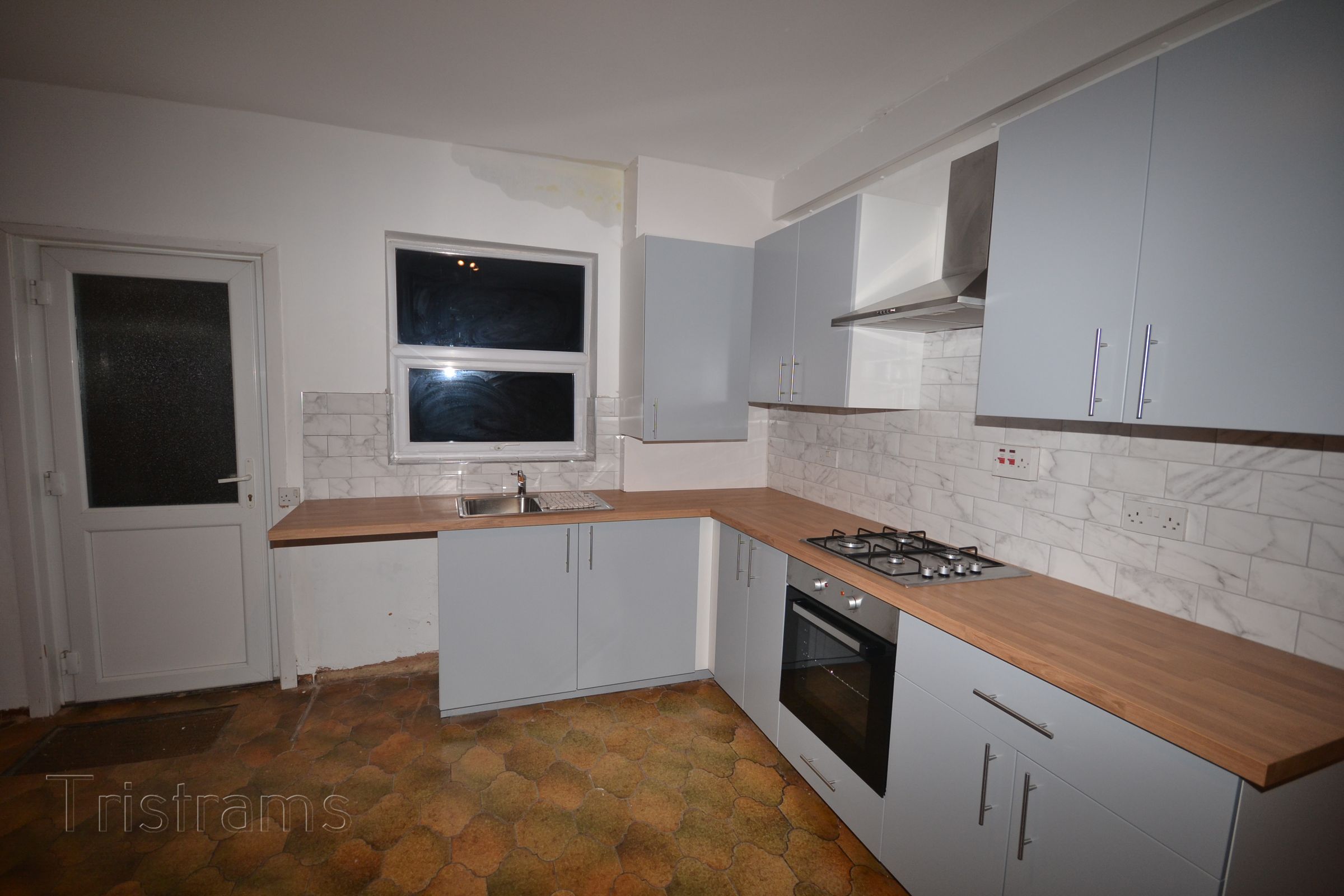 2 bed terraced house to rent in Vernon Road, Old Basford, Nottingham
