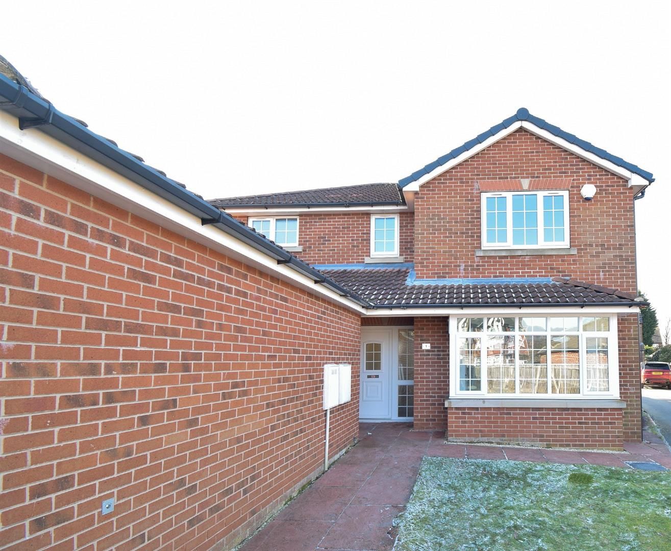 4 bed detached house to rent in Hill Court, Castleford WF10 Zoopla