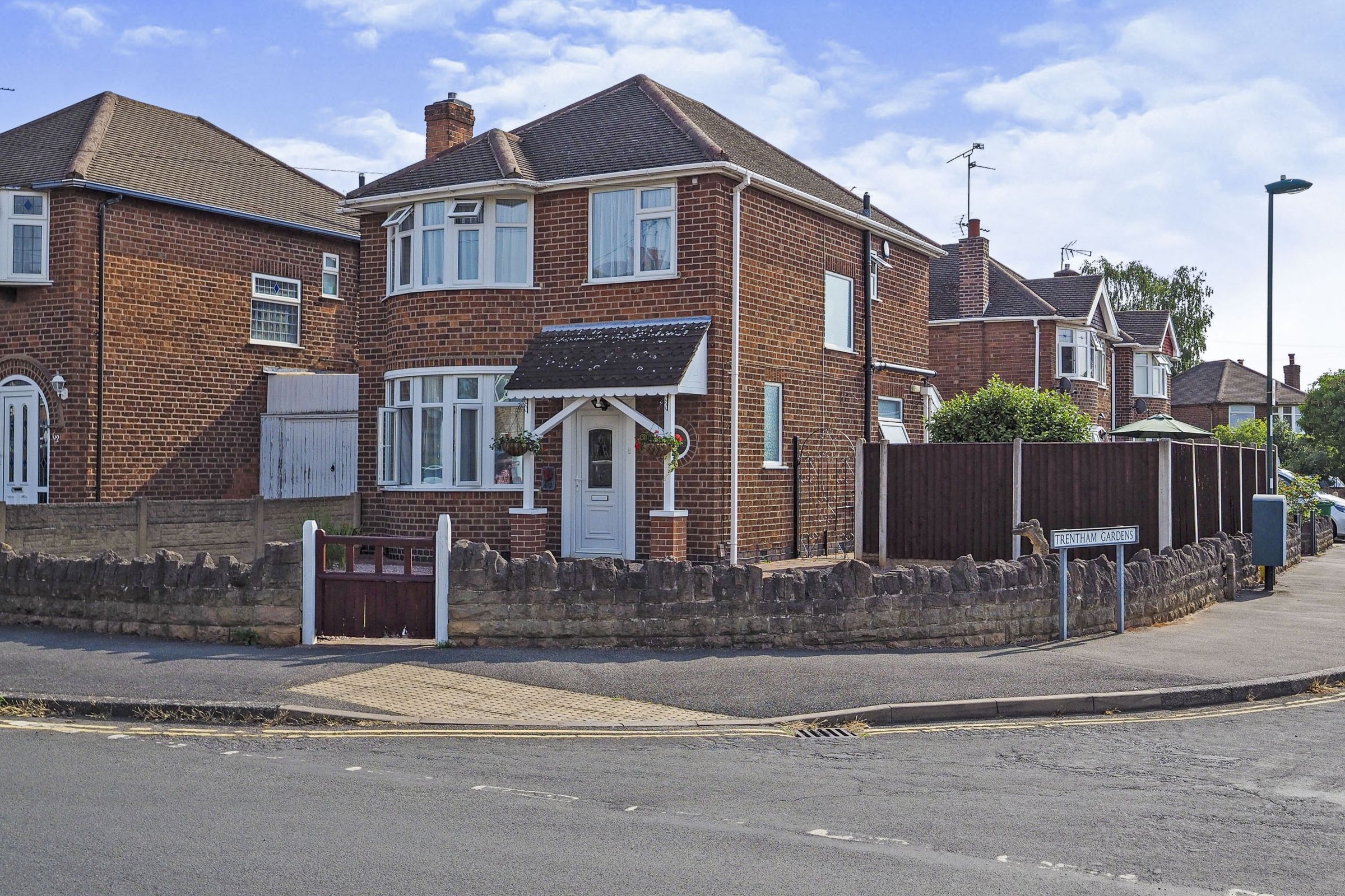Detached house for sale in Trentham Drive, Nottingham NG8 Zoopla
