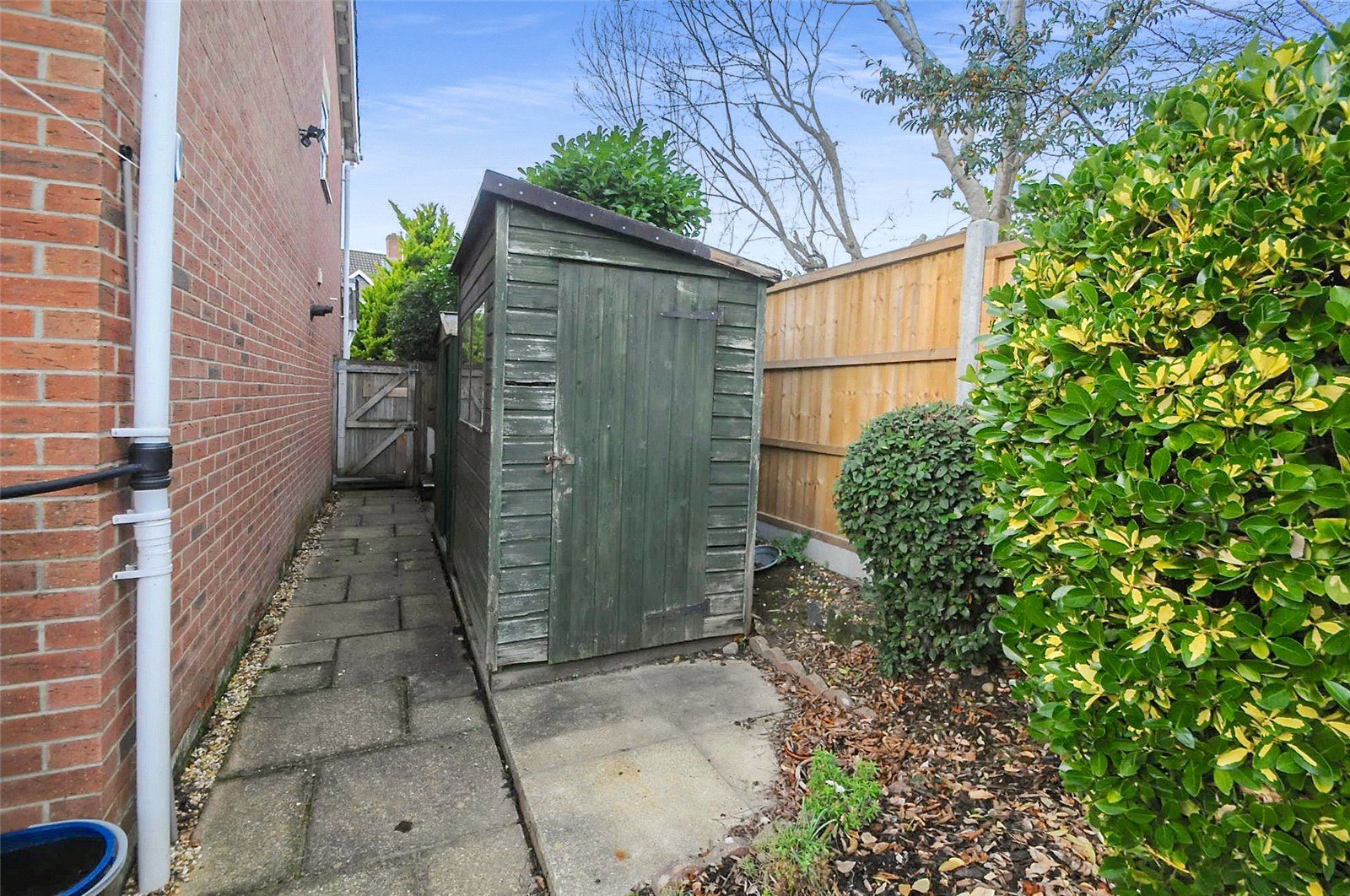 4 bed detached house for sale in Woodpecker Drive, Creekmoor, Poole