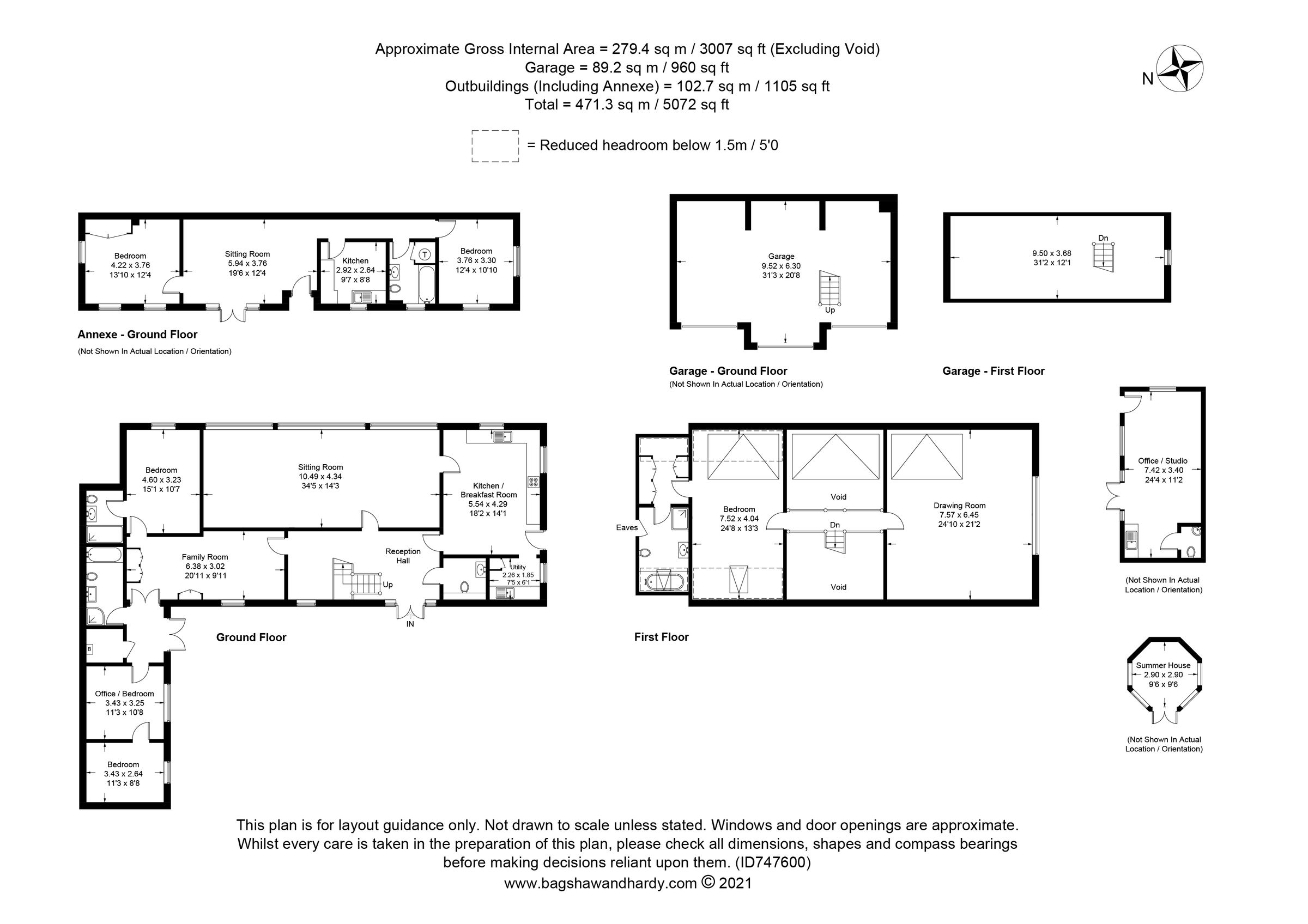 4 bed detached house for sale in Skeynes Park, Lingfield Road