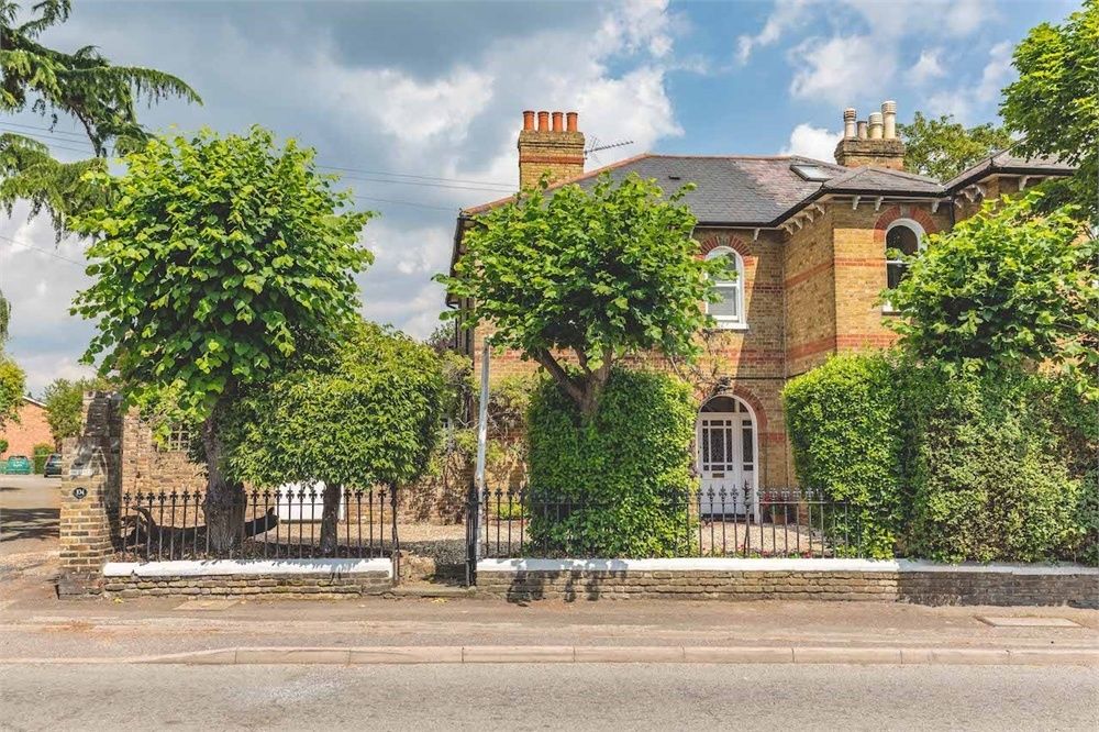 High Street, Iver, Buckinghamshire SL0  