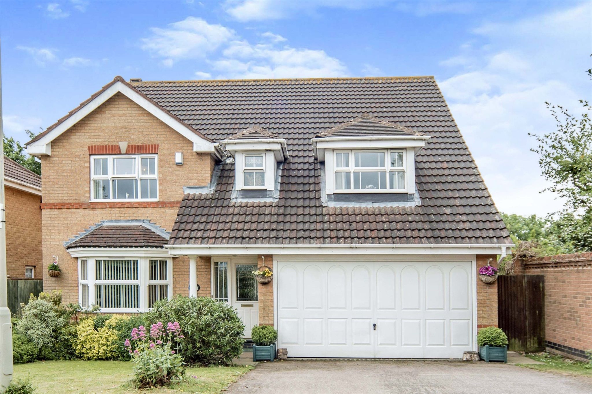 4 bed detached house for sale in Dorchester Way, Elstow, Bedford MK42