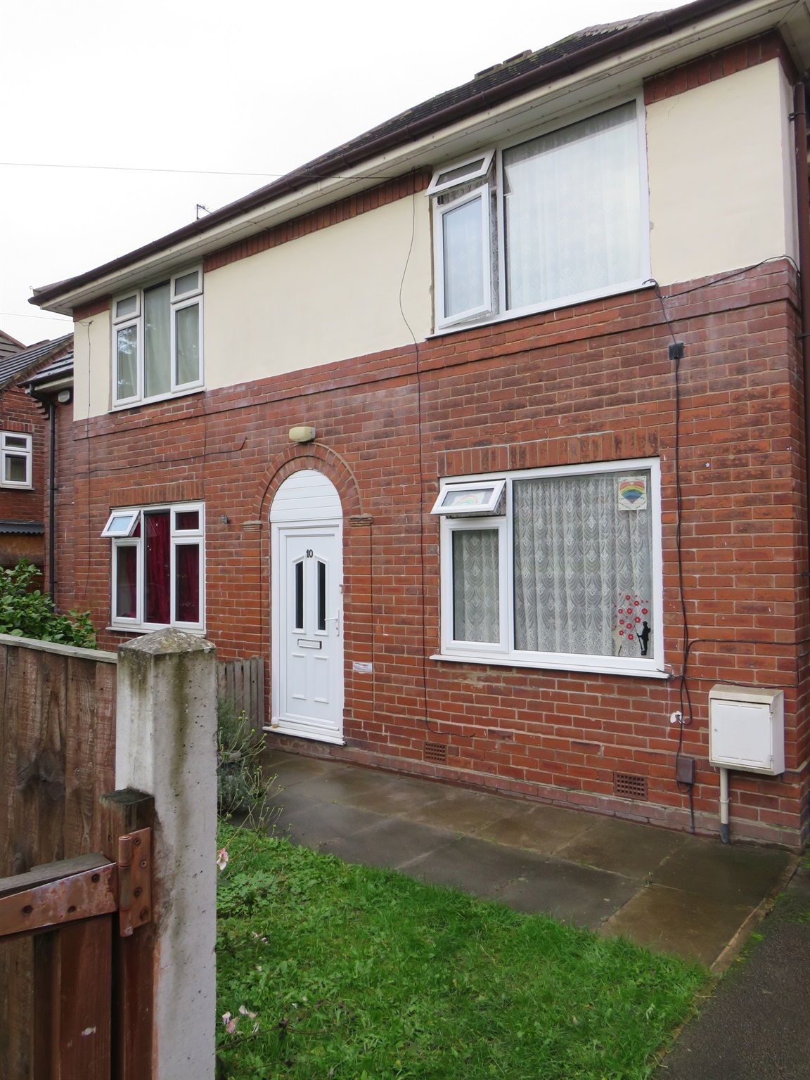 3 bed semidetached house for sale in Thorn Grove, Gipton, Leeds LS8