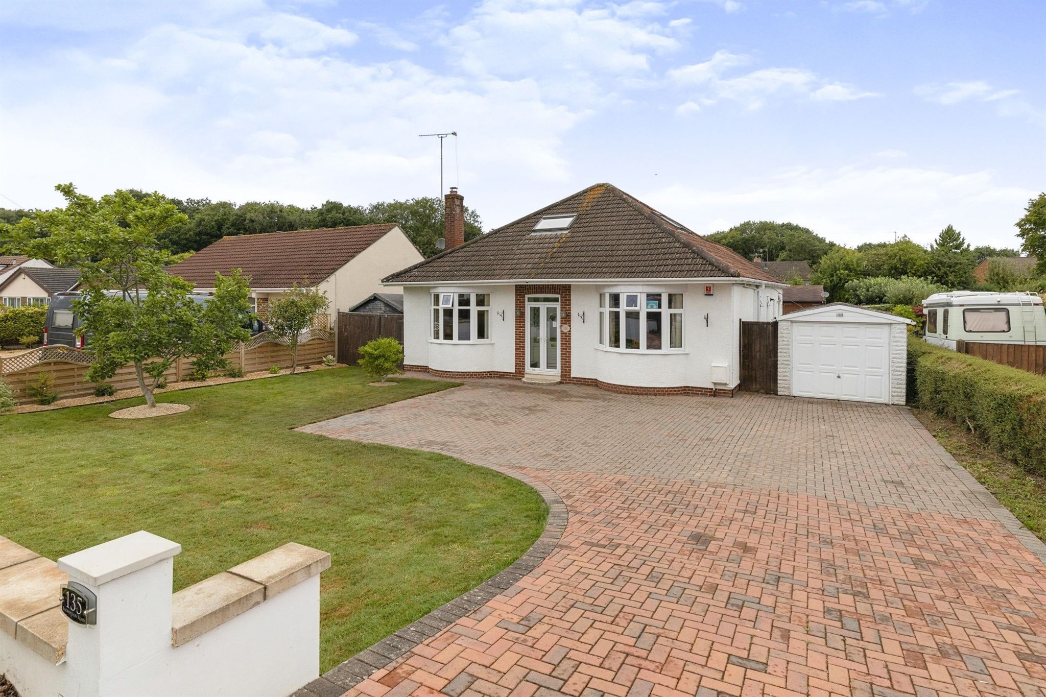 4 bed detached bungalow for sale in Badminton Road, Coalpit Heath