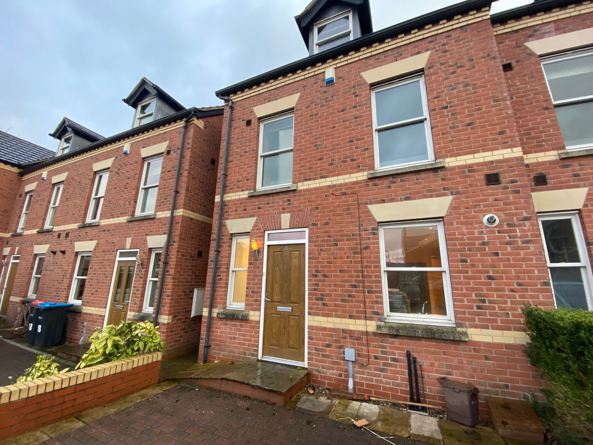 3 bed semidetached house to rent in Weaver Grove, Winsford CW7 Zoopla