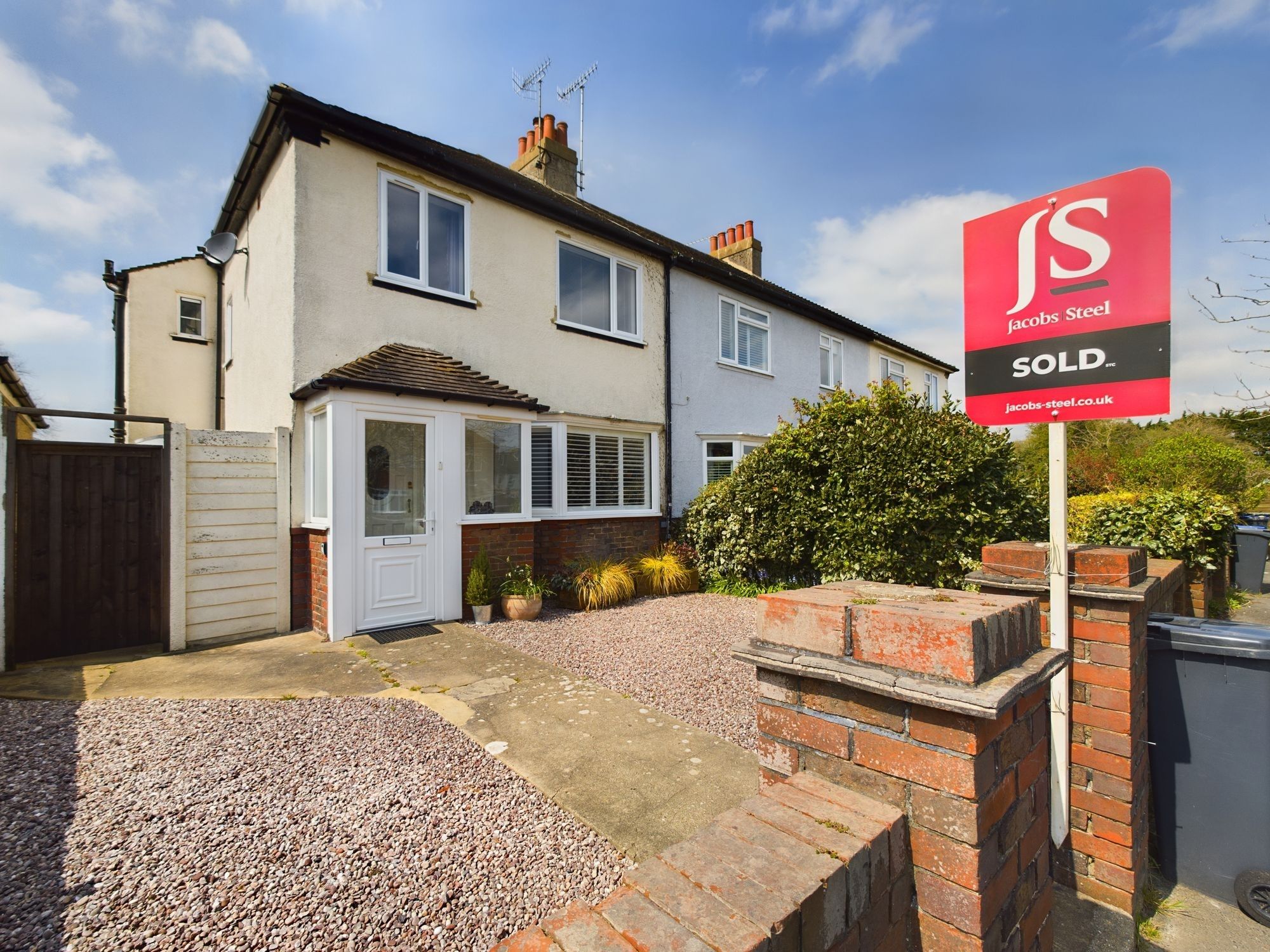 3 bed end terrace house for sale in V Avenue, GoringBySea