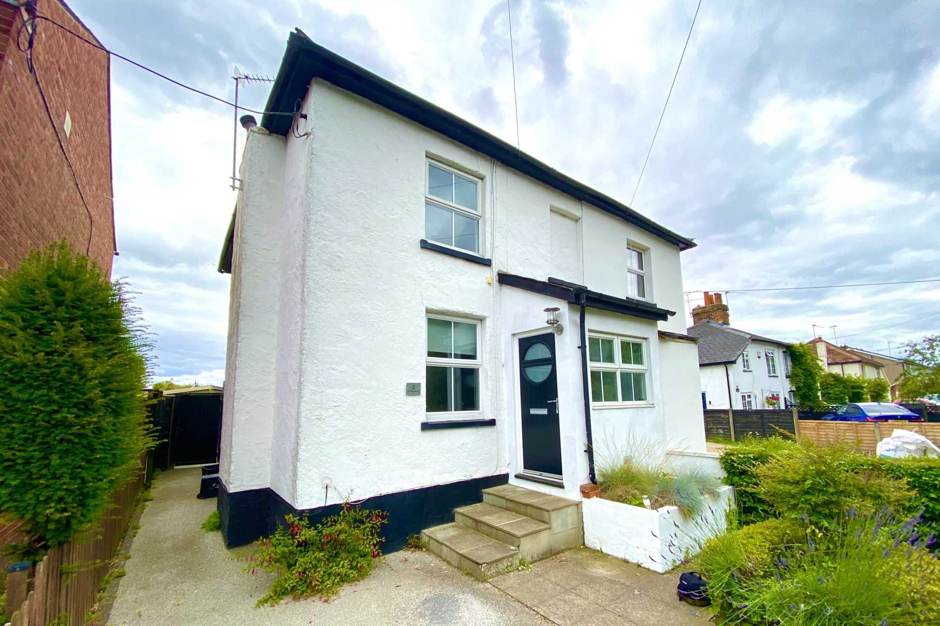 2 bed semidetached house for sale in Davis Street, Hurst RG10 Zoopla