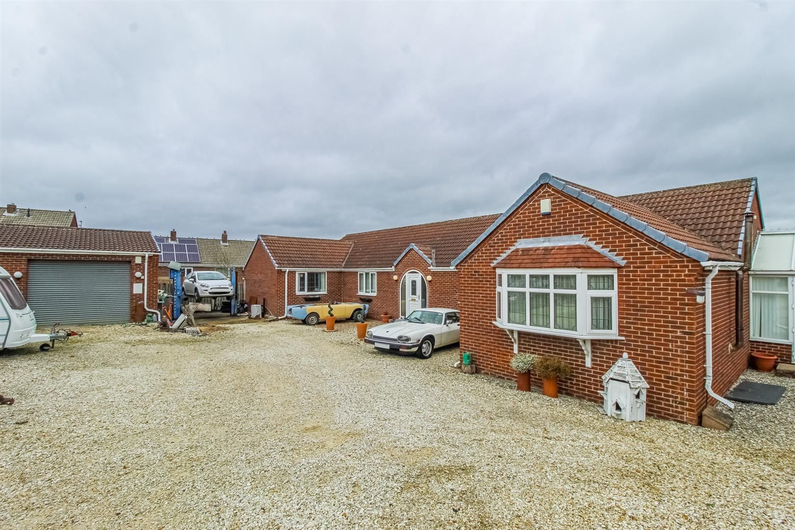 3 bed detached bungalow for sale in Norwood Road, Hemsworth, Pontefract