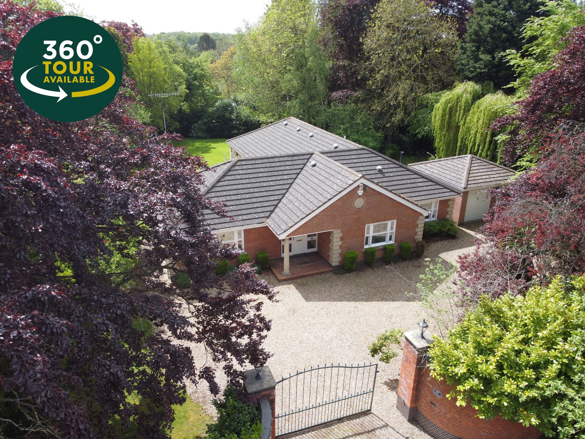 5 bed detached bungalow for sale in Elms Road, Stoneygate, Leicester