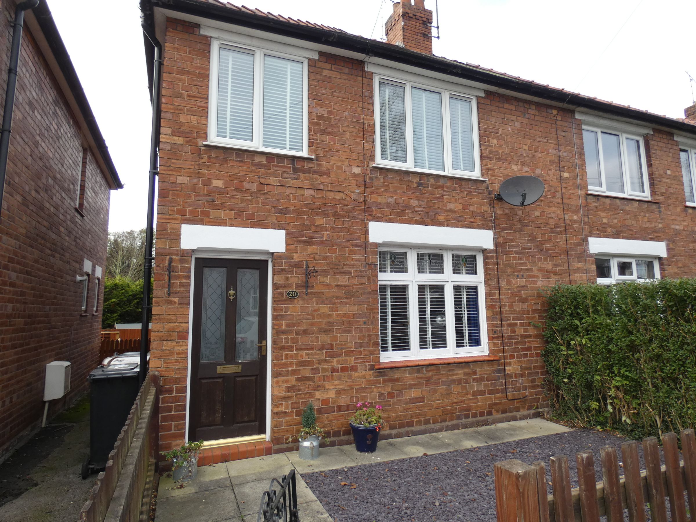2 bed semidetached house to rent in Shrewbridge Road, Nantwich CW5