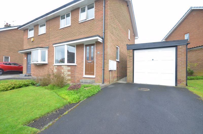 3 bed semidetached house to rent in Hargreaves Road, Oswaldtwistle