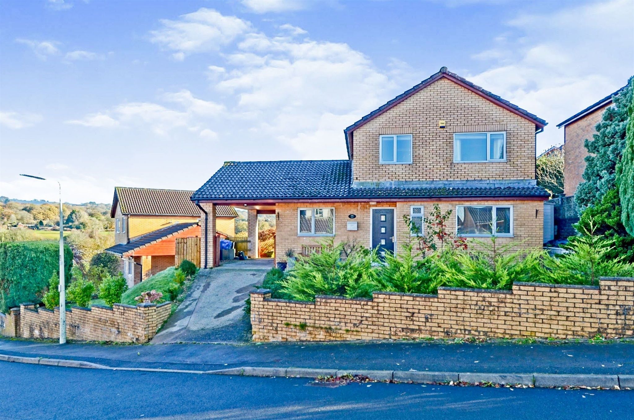 3 bed detached house for sale in HeolYGlyn, Treharris CF46 Zoopla