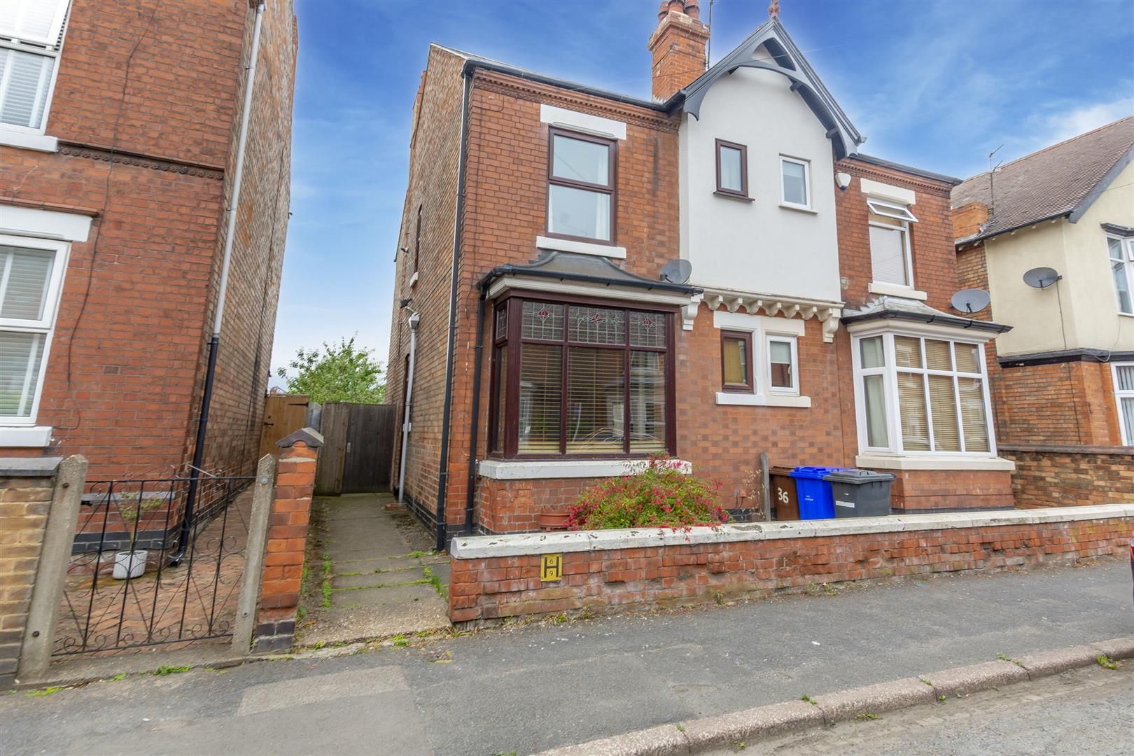 3 bed semidetached house for sale in Acton Road, Long Eaton