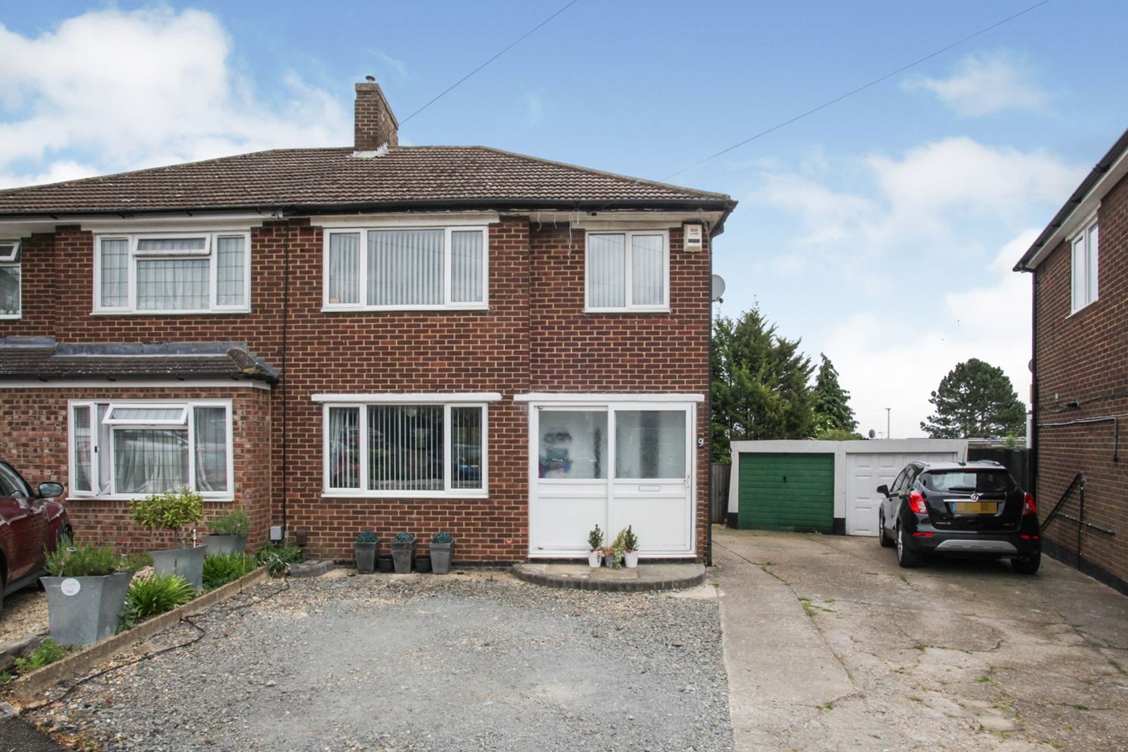 The Croft, Luton LU3  