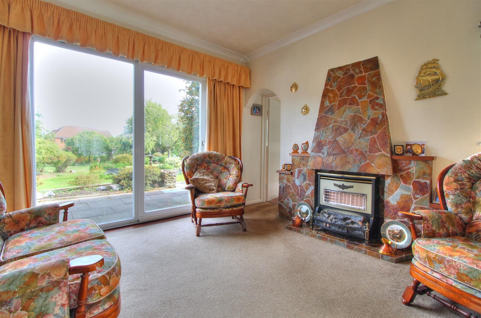 4 bed detached house for sale in Bardon Road, Coalville LE67 Zoopla