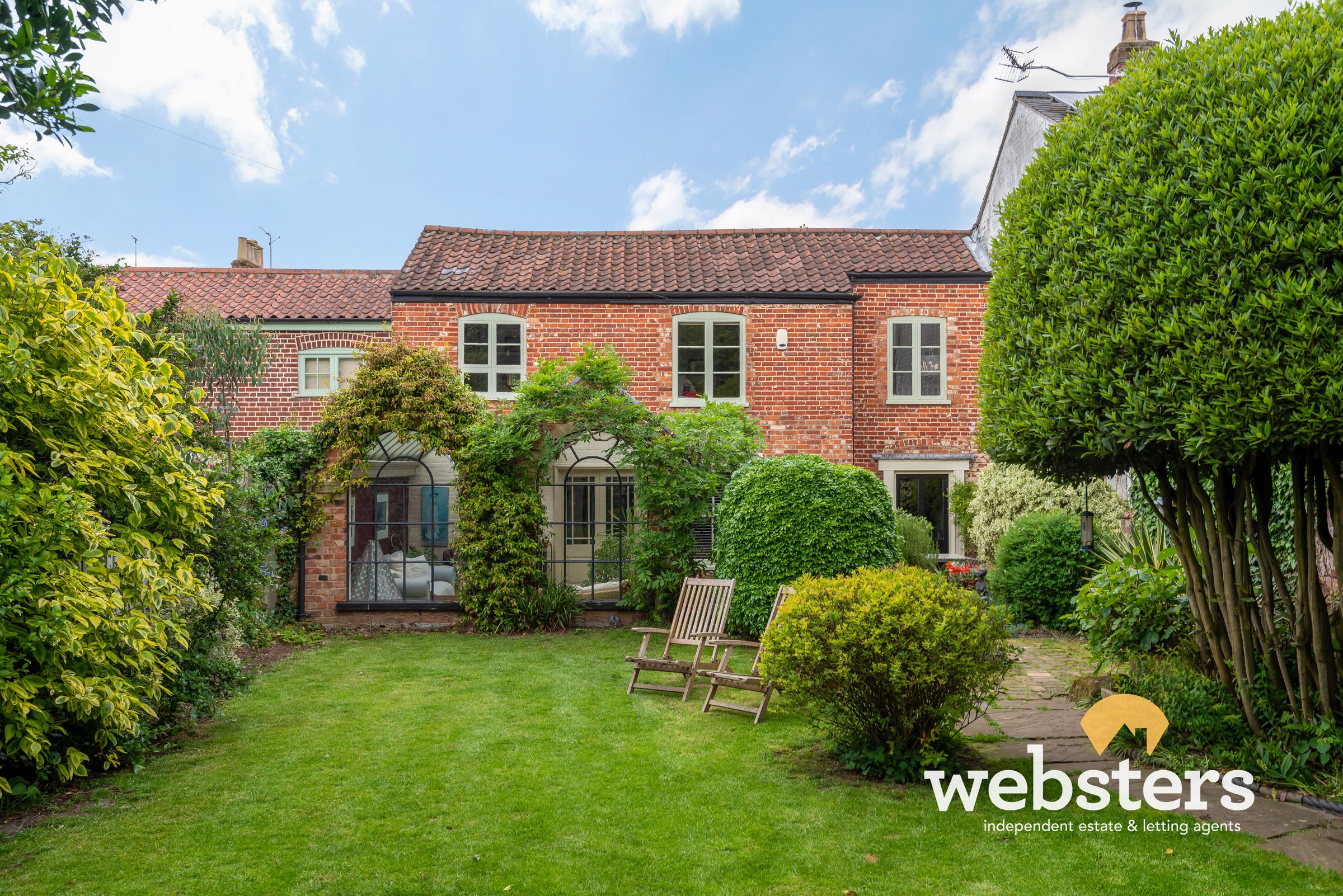 4 bed linkdetached house for sale in Mount Pleasant, Norwich NR2 Zoopla