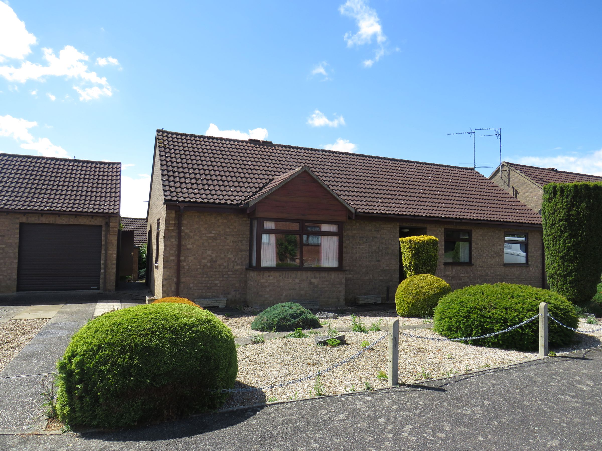 3 bed detached bungalow to rent in Admiralty Close, Downham Market PE38