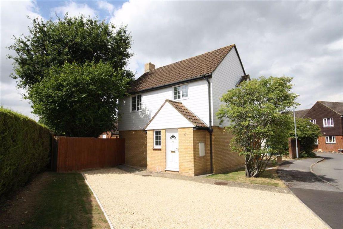 Castlehaven Close Chippenham Wiltshire SN15  