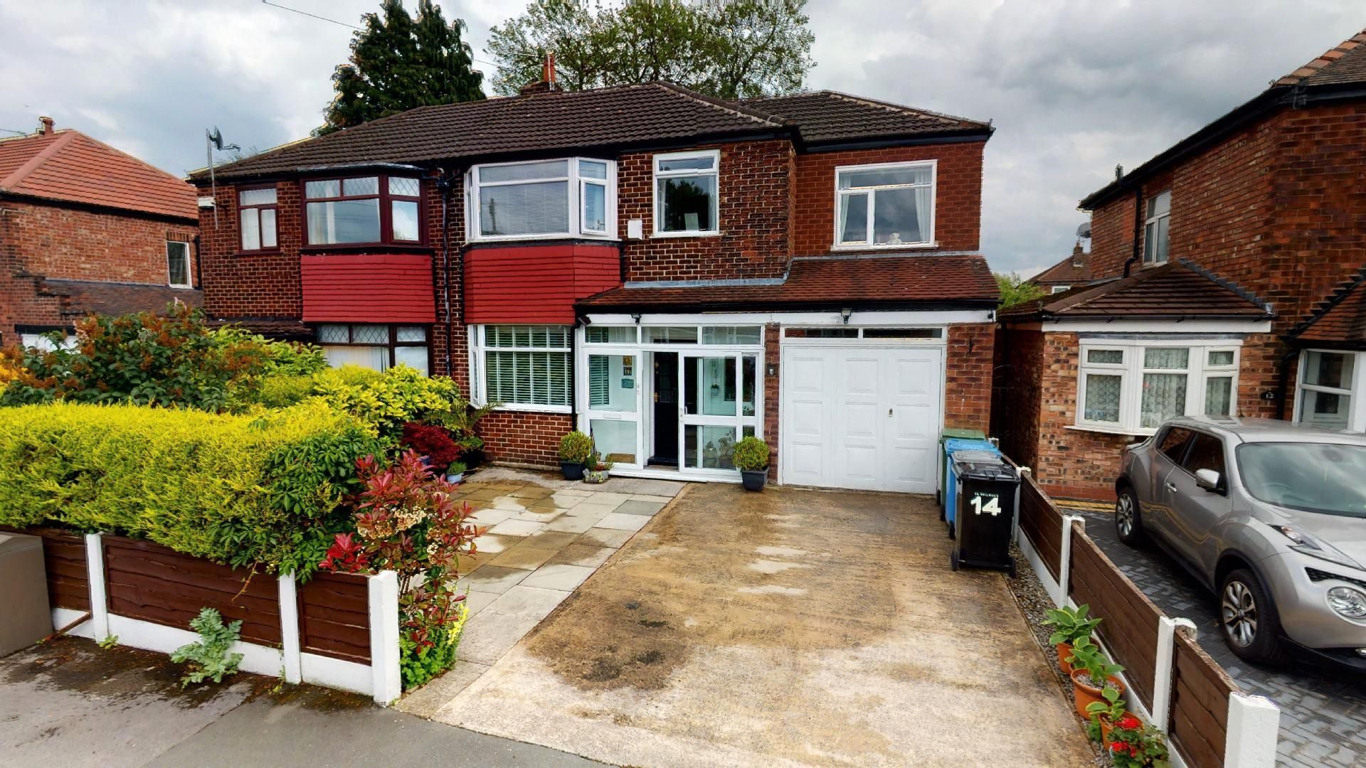 4 bed semidetached house for sale in Hilrose Avenue, Urmston