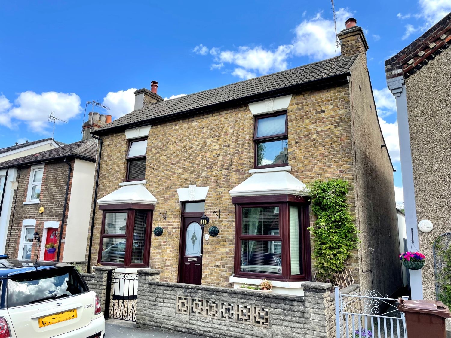 3 bed detached house for sale in New Road, StainesUponThames, Surrey