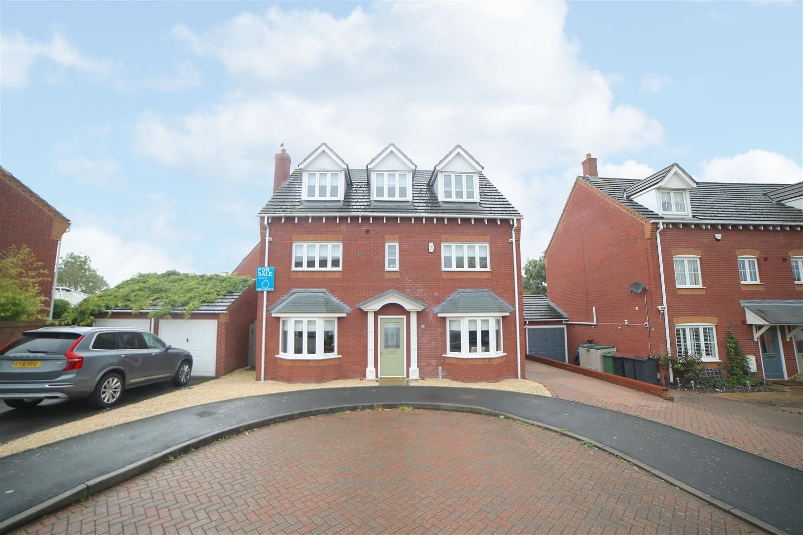 5 bed detached house for sale in Dulwich Grange, Bratton, Telford
