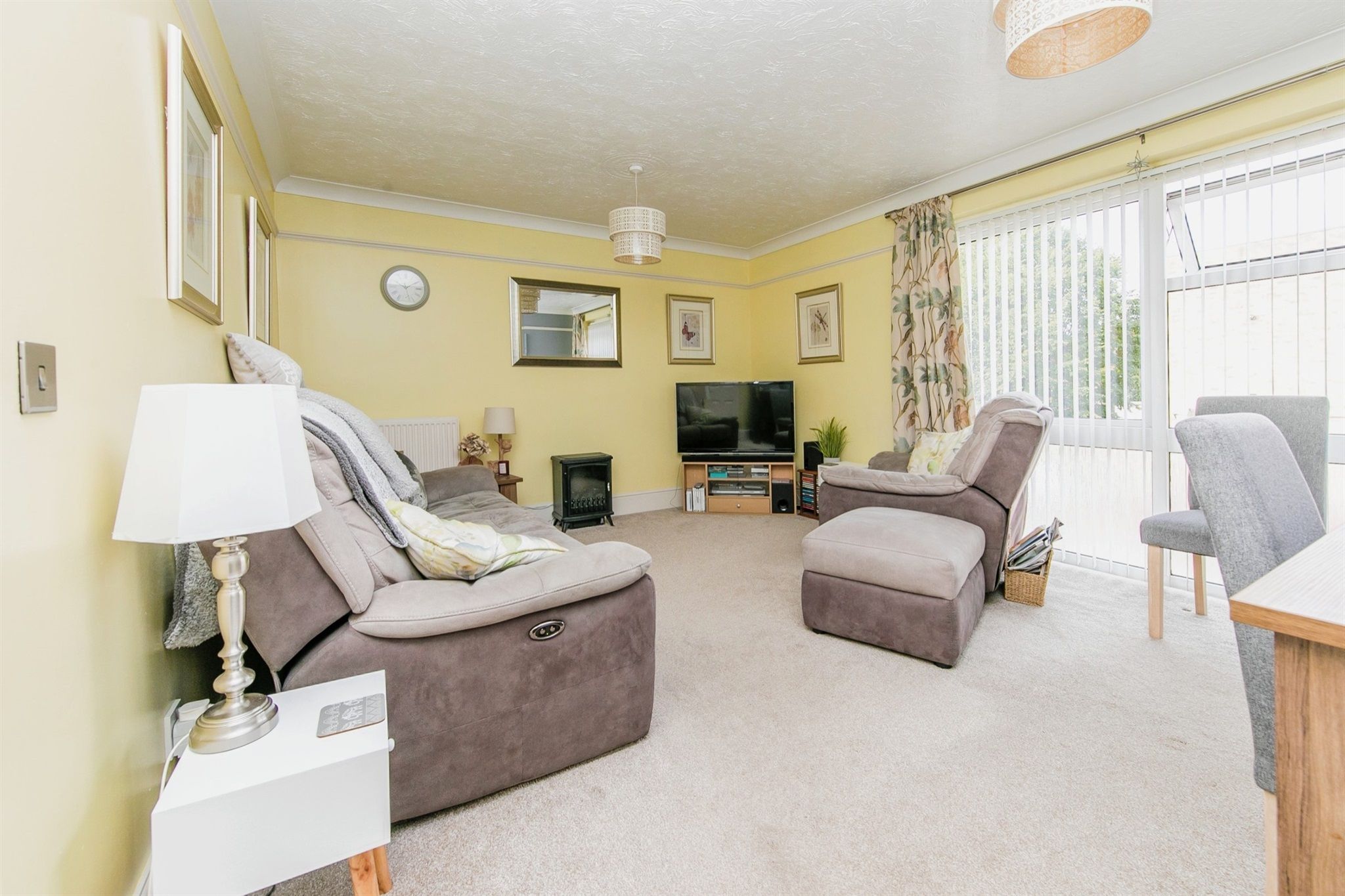 2 bed flat for sale in Lethe Grove, Blackheath, Colchester CO2 Zoopla