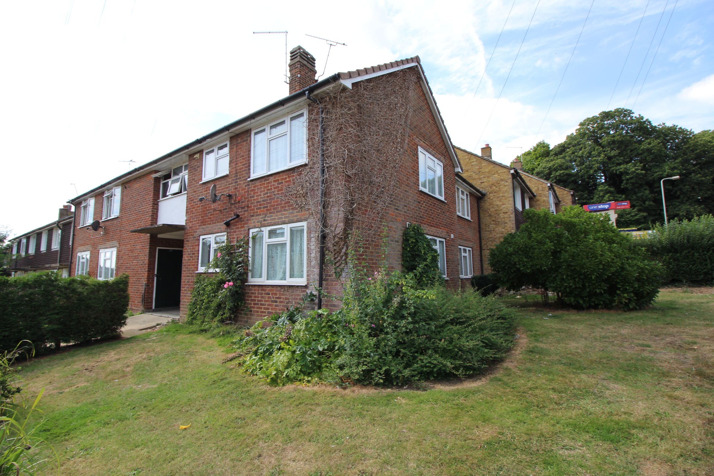 3 bed flat to rent in Tenterden Drive, Canterbury CT2 Zoopla