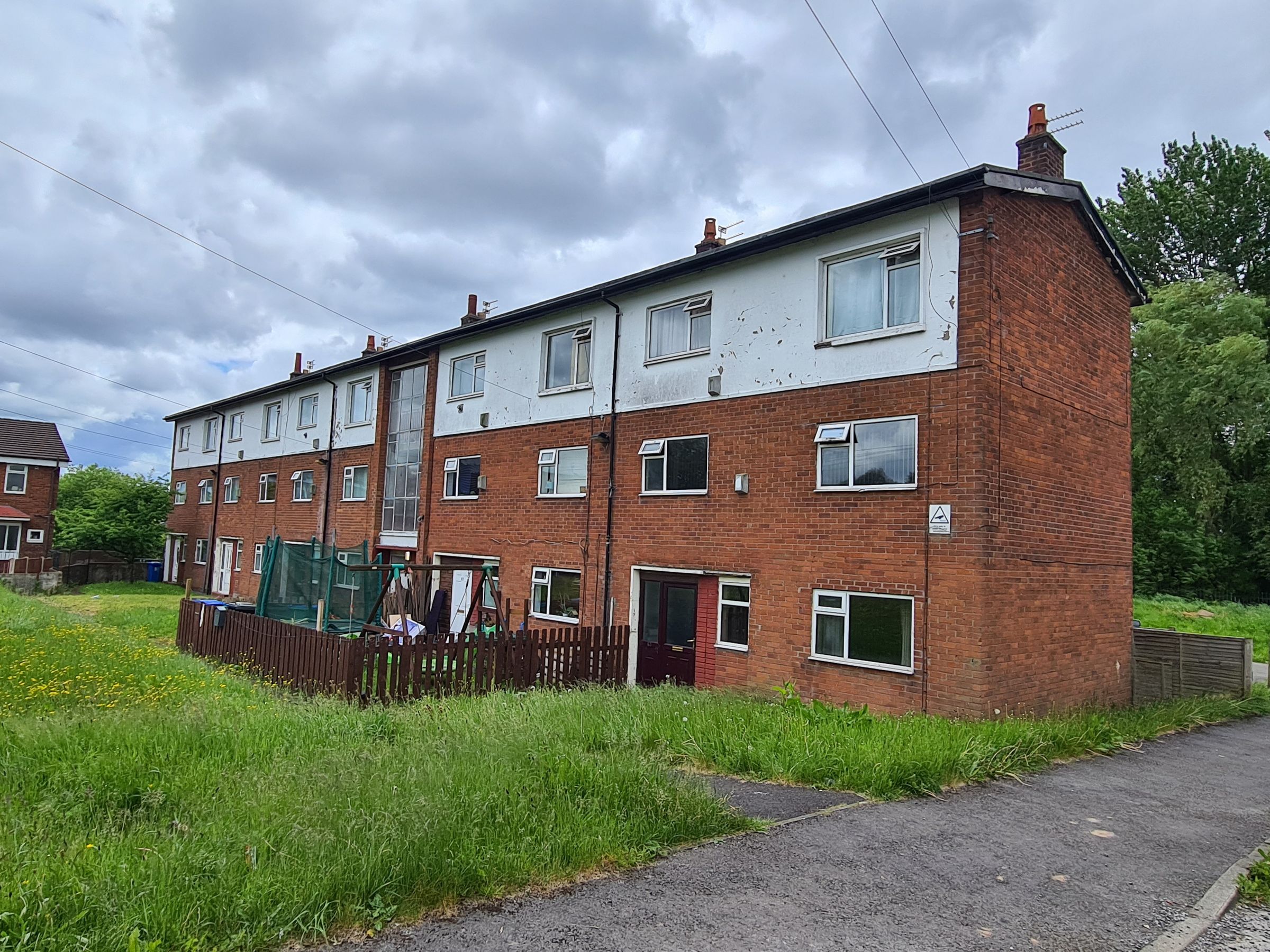 Property for sale in Fairfield Road, Middleton, Manchester M24 Zoopla