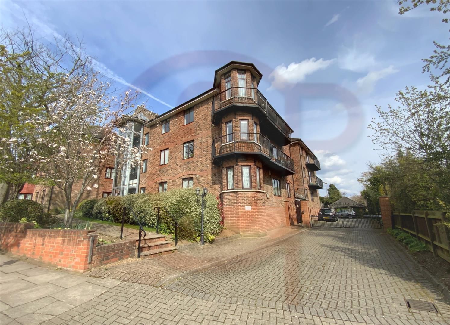 2 bed flat for sale in Park View Road, Ealing W5 Zoopla