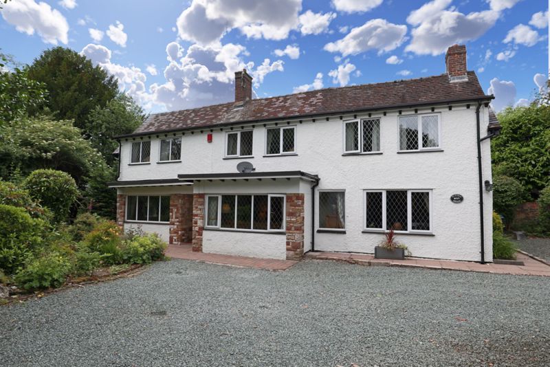 4 bed detached house for sale in Stone Road, Rough Close, StokeOn