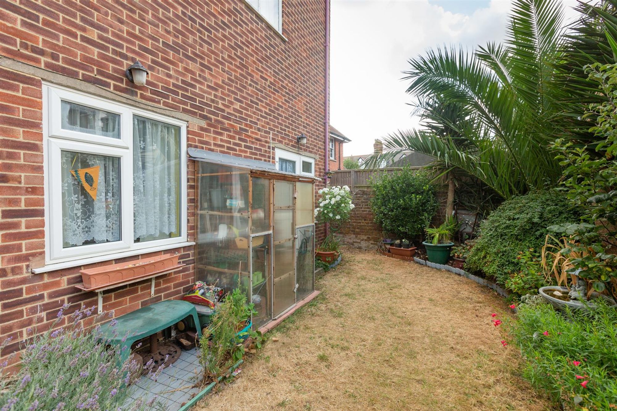1 bed flat for sale in Sea Road, Brinmead House CT8 Zoopla