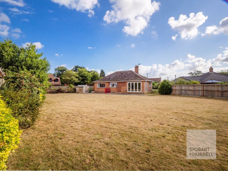 2 bed detached bungalow for sale in Fox Field. Orchard Drive, Potter
