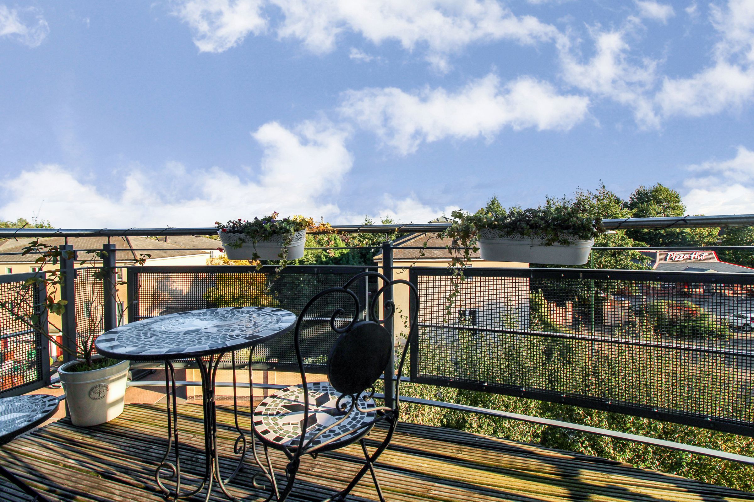 Marine House, Castle Quay Close, Castle Marina NG7