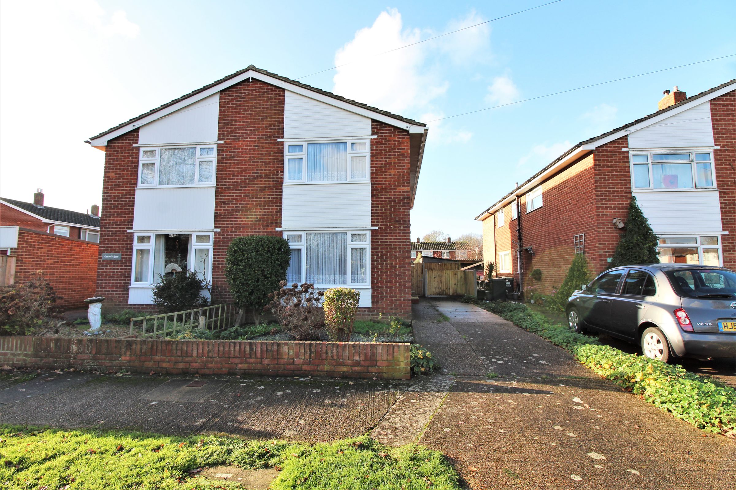 3 bed semidetached house for sale in Green Crescent, Bridgemary