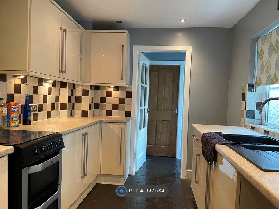 3 bed terraced house to rent in Elton Street, Liverpool L4 Zoopla