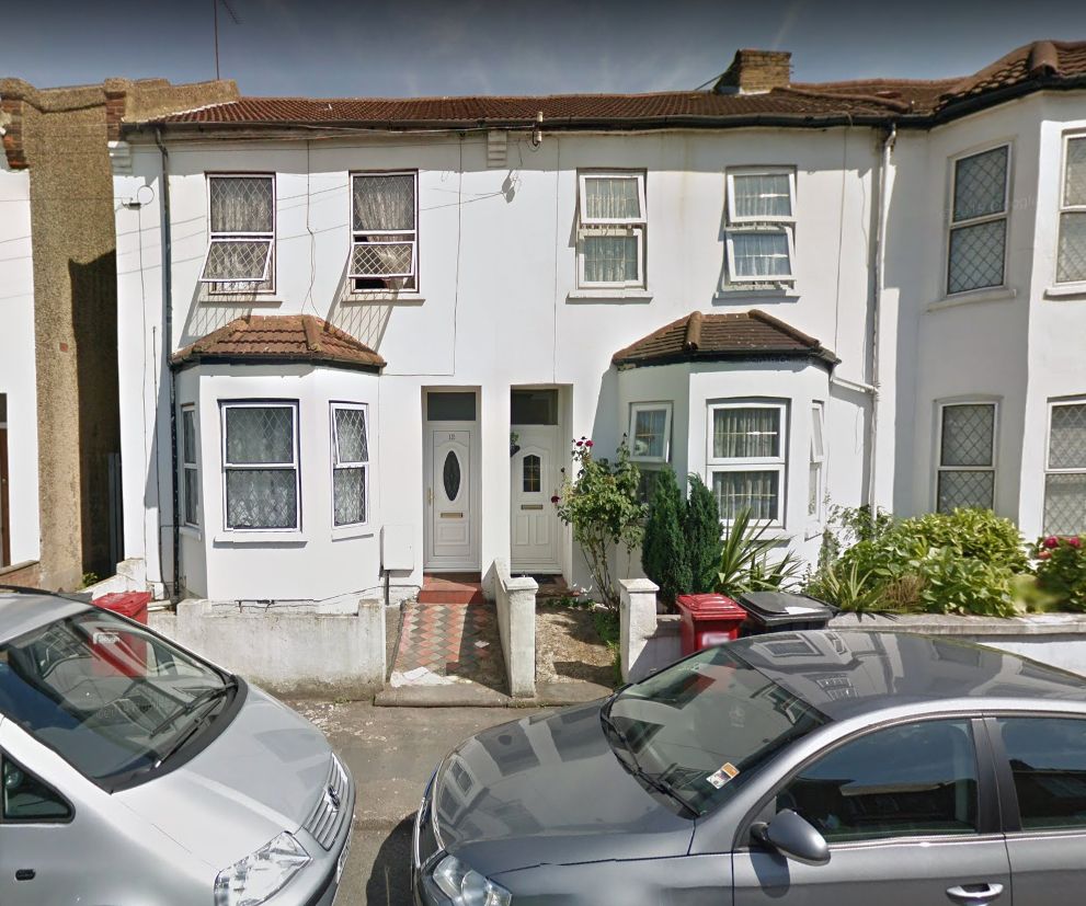 6 bed terraced house for sale in Colonial Road, Slough SL1 Zoopla