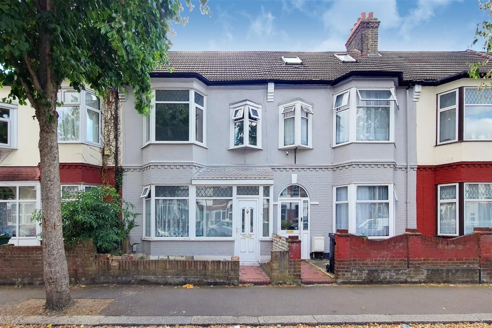 3 bed terraced house for sale in Avondale Road, London E17 Zoopla