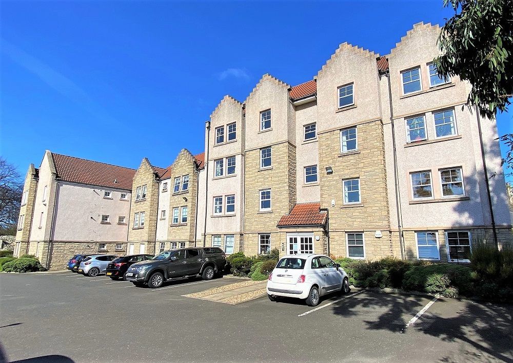 64 Flat A8, The Deanery, Restalrig Road South, Edinburgh EH7