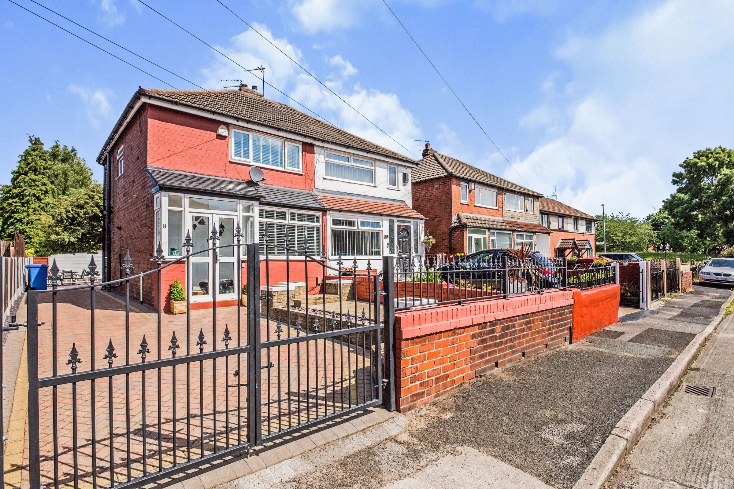 2 bed semidetached house for sale in Street, Gorton
