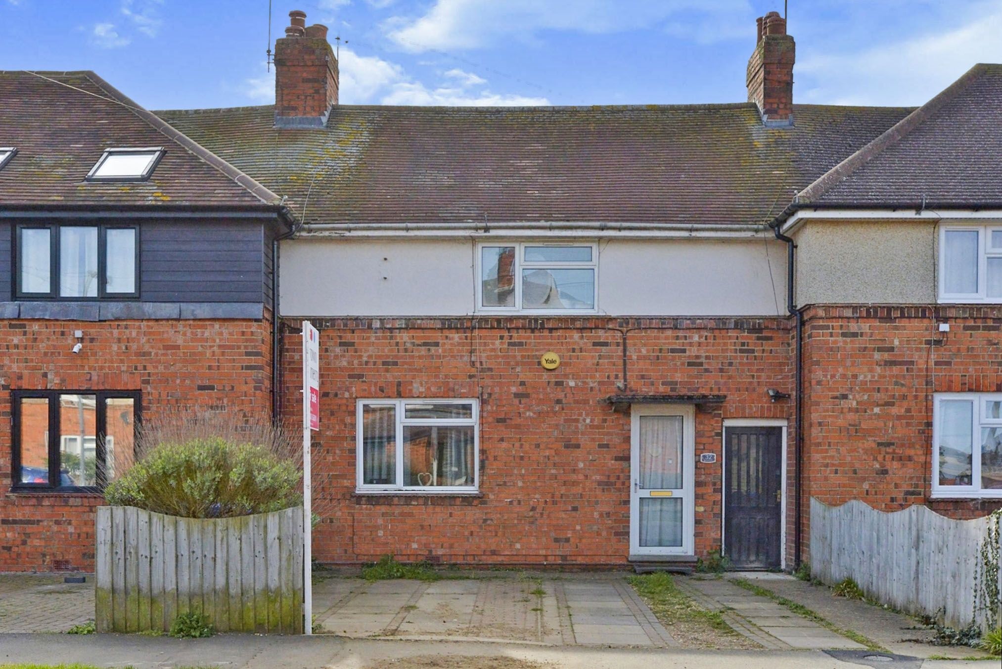 2 bed terraced house for sale in Ridgmont, Deanshanger, Milton Keynes