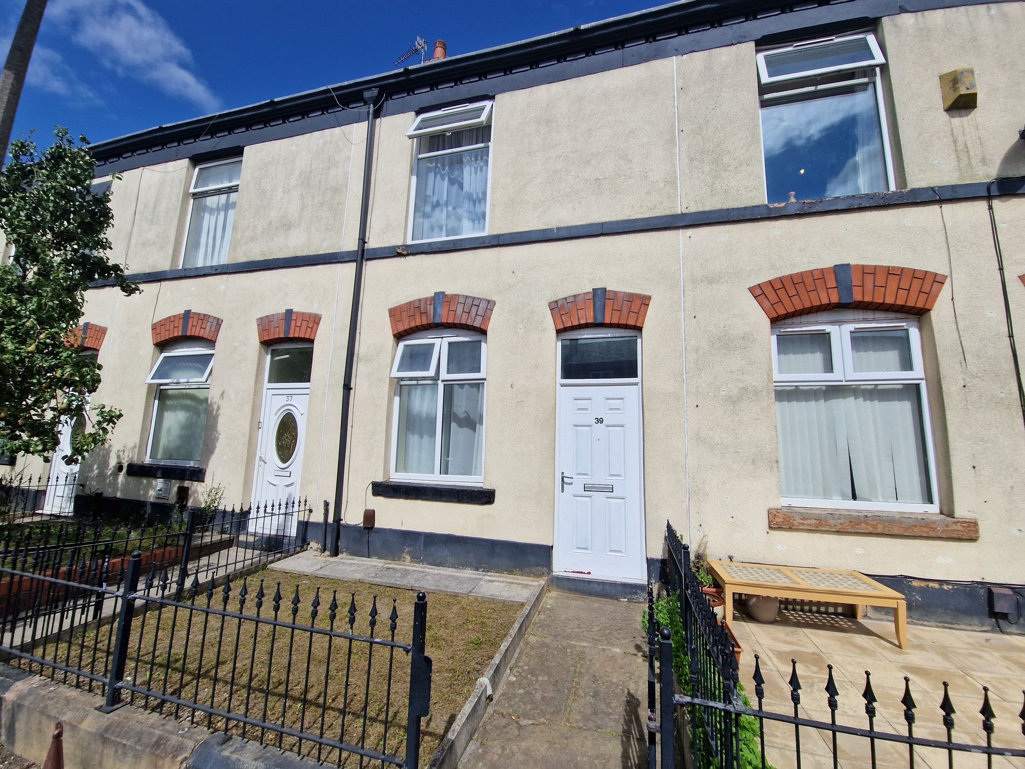 2 bed terraced house for sale in Nuttall Street, Bury BL9 Zoopla