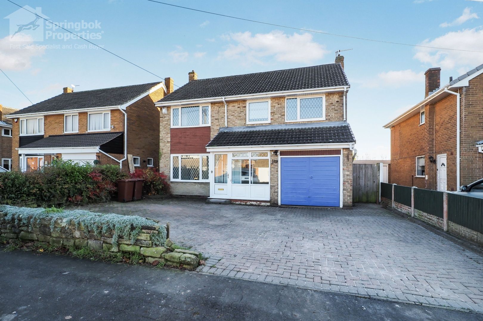4 bed detached house for sale in Lennox Drive, Wakefield, West