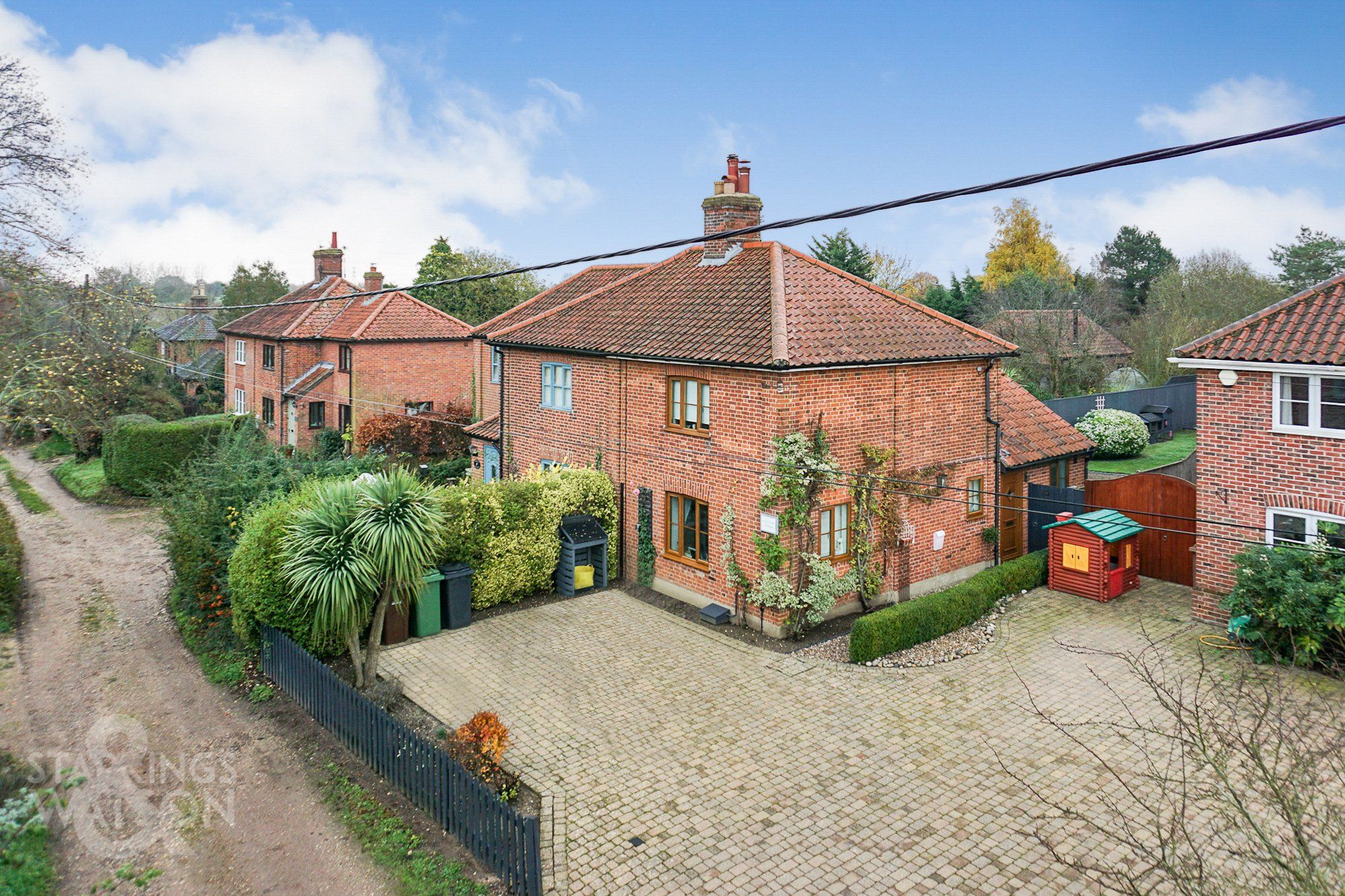2 bed cottage for sale in High Common, Swardeston, Norwich NR14 Zoopla
