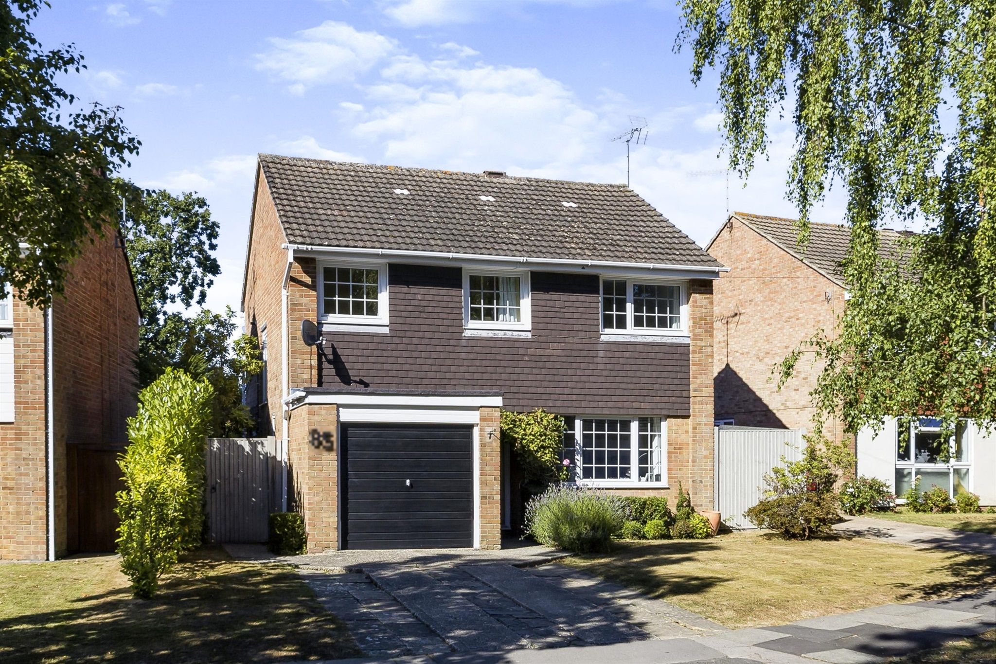4 bed detached house for sale in Heathfield, Crawley RH10 Zoopla