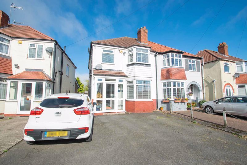 3 bed semidetached house for sale in Perry Hill Road, Oldbury B68 Zoopla
