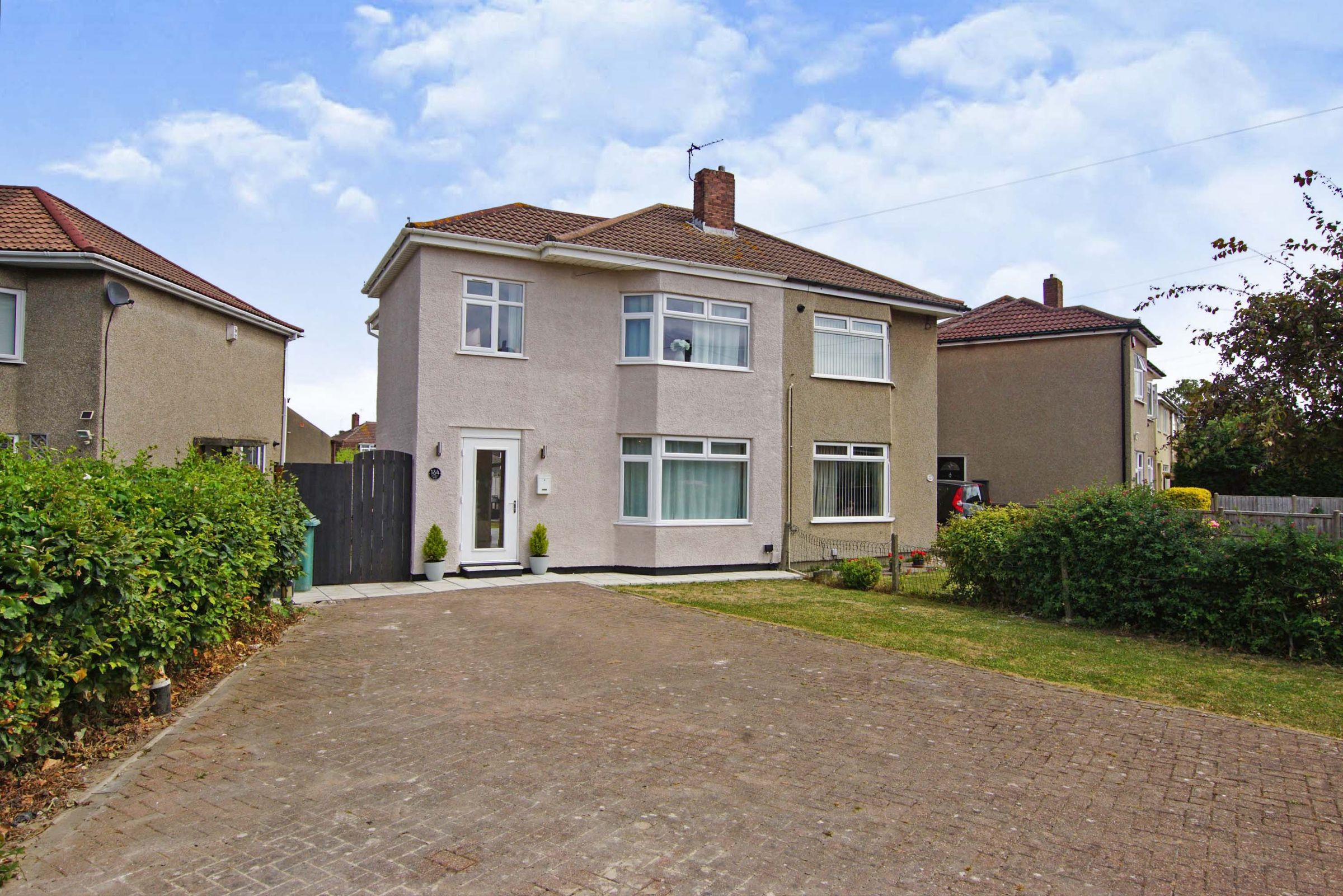 4 bed semidetached house for sale in Rodway Road, Patchway, Bristol