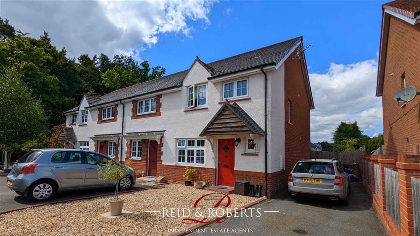 3 bed end terrace house for sale in Fox Field, Northop, Flintshire CH7