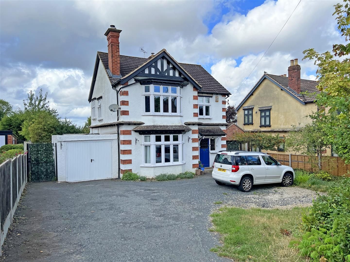 4 bed detached house for sale in Stroud Road, Tuffley, Gloucester GL4